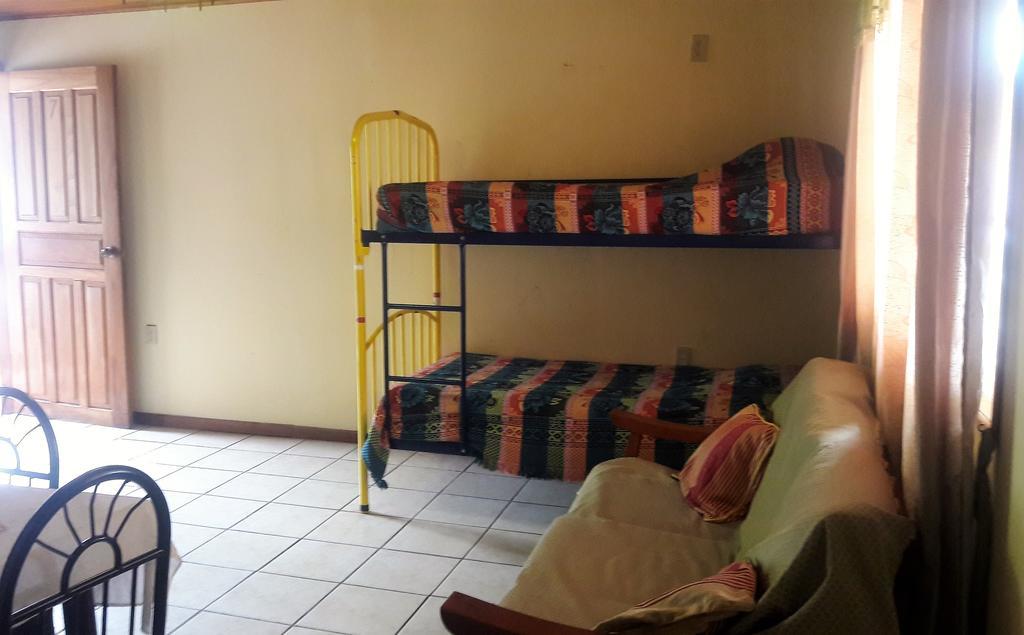 Hotel Posada Isla Chica Bocas del Toro Экстерьер фото